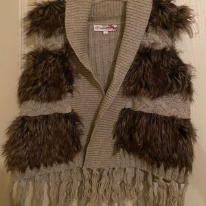 Faux Fur Vest!